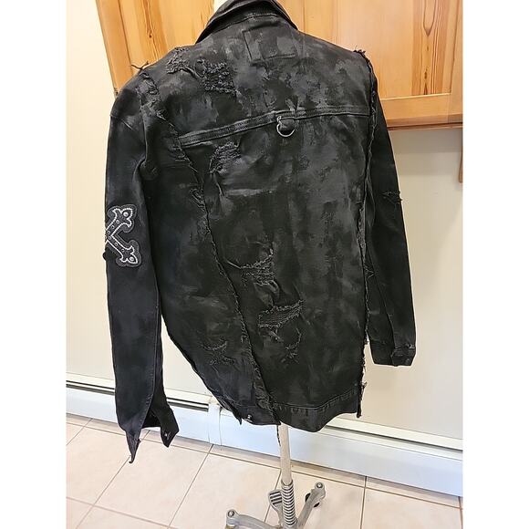Mens Smoke Rise Distressed Denim Jacket With Patches Size XL Black Studded - Picture 8 of 16